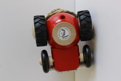 Kugelräucherfigur Bauer im Traktor-8567